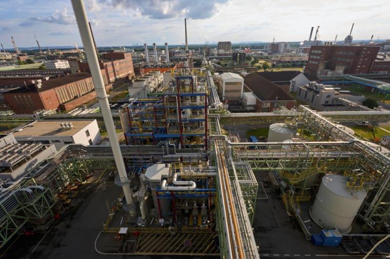 The TDI production chain at the Dormagen site