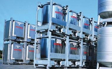 Hoyer: Intermediate Bulk Container für die Farben- und Lackindustrie