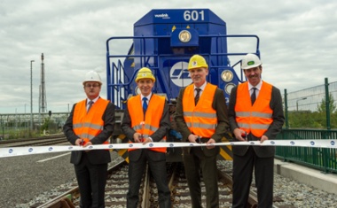 Neue Eisenbahnbrücke bei Leuna erhöht Leistungsfähigkeit