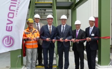 Evonik weiht eine neue Anlage zur Herstellung von Spezialkieselsäuren am Standort Rheinfelden ein