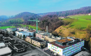 Die Bachem-Gruppe investiert in die Standorte Bubendorf und Vionnaz