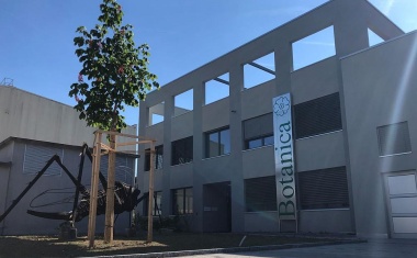 Evonik stärkt Position im Markt für kosmetische Wirkstoffe