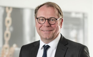 Von der virtuellen Konstruktion zur realen Fabrik