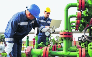 Sicherheit für Mensch, Maschine und Umwelt