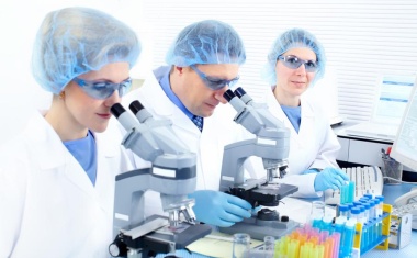 Studie zur steuerlichen F&E-Förderung in Chemie- und Pharmaindustrie