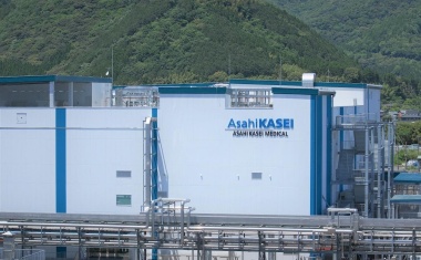 Asahi Kasei Medical stellt neue Montageanlage für Virenfilter fertig