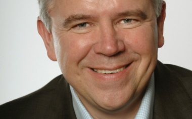 Baune Takes Helm at Akzo Nobel MCA