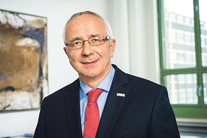 Dr. Joachim Waldi, Currenta