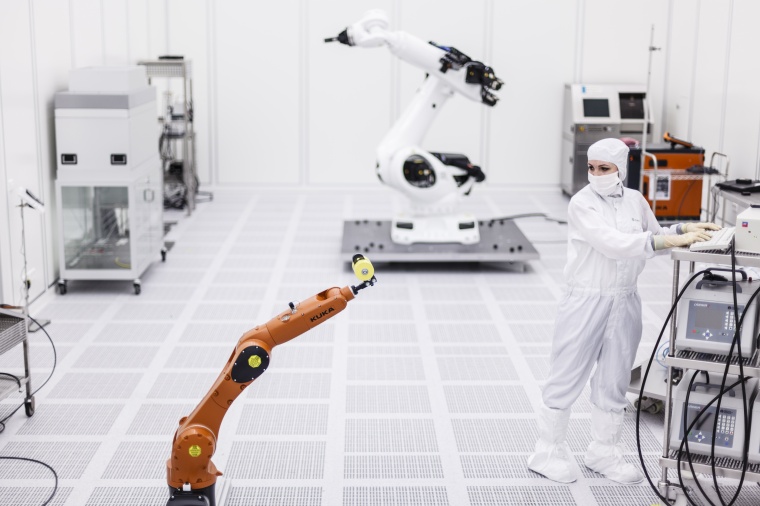 Fraunhofer IPA: Bewertung von Komponenten auf deren Reinraumtauglichkeit im...