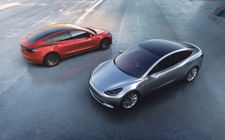 Das Tesla Model 3 soll im zweiten Halbjahr 2017 auf dem Markt kommen. Es wird...