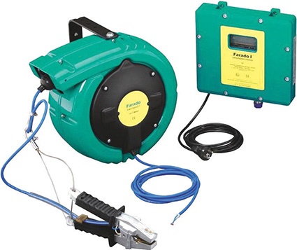 Erdungssystem Farado und Kabelrolle. © Rembe