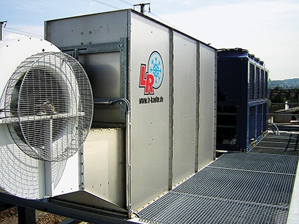 Das MHP-System hält das Kreislaufwasser in Kühltürmen hygienisch stabil. ©...