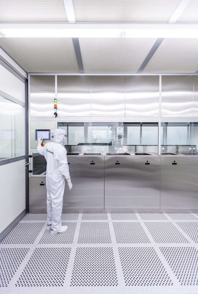 Abb.: Anlagentechnik am Fraunhofer IPA zur reinheitsgerechten...