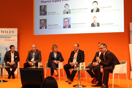 Die diesjährige Messe Transport Logistic nahm CHEManager zum Anlass, um in...