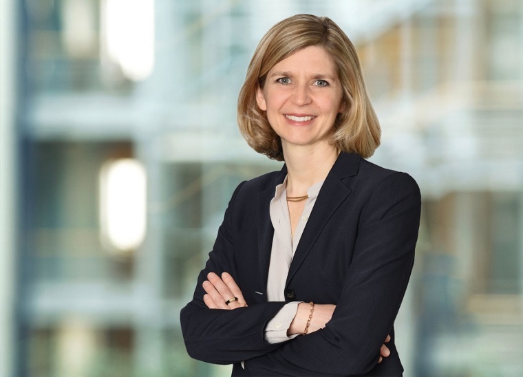 Sara Hennicken, Fresenius
