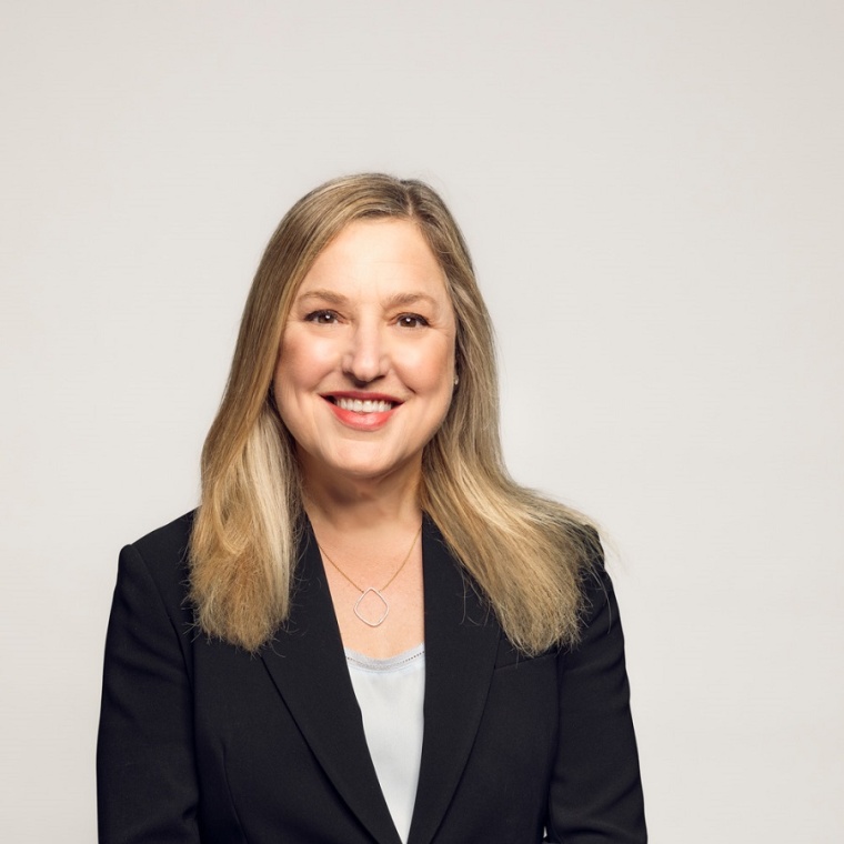 Helen Giza, Fresenius Medical Care