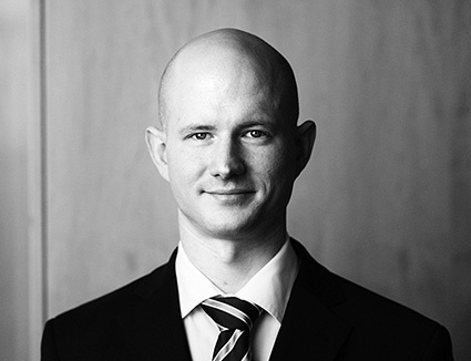 Dr. Sven Bugarski, Consultant, Stratley