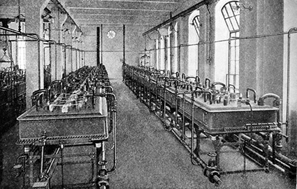 Hypochlorite bleach, a common household product at the time, was made by...