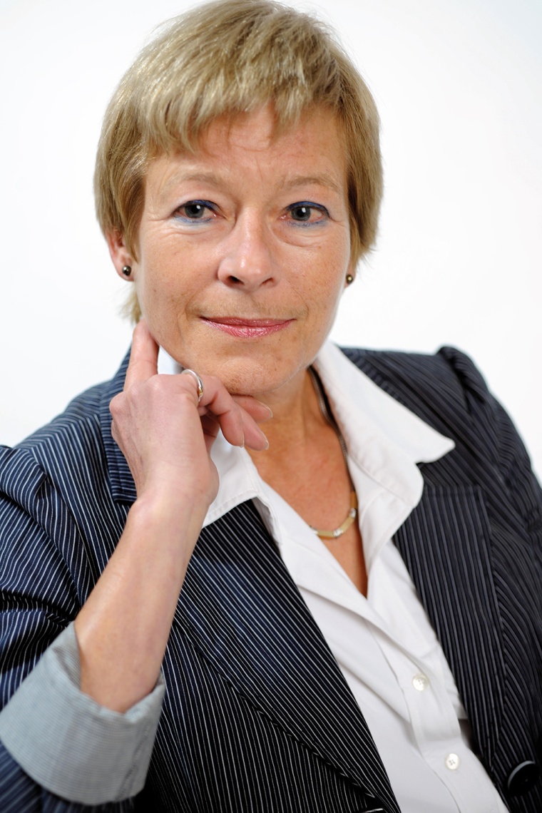 Dr. Uta Jensen-Korte, director general, FECC