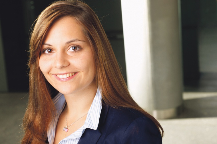 Viola Roschdi, Fraunhofer SCS