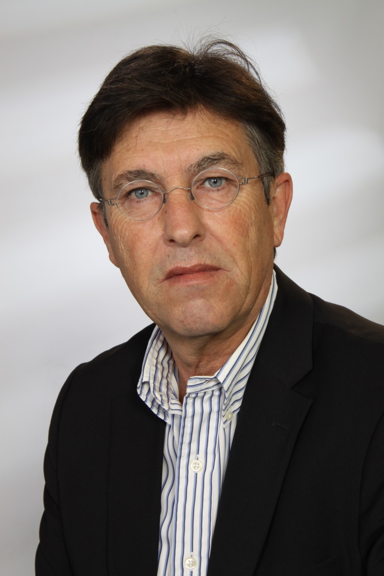 Guenter Mauss, Hexagon