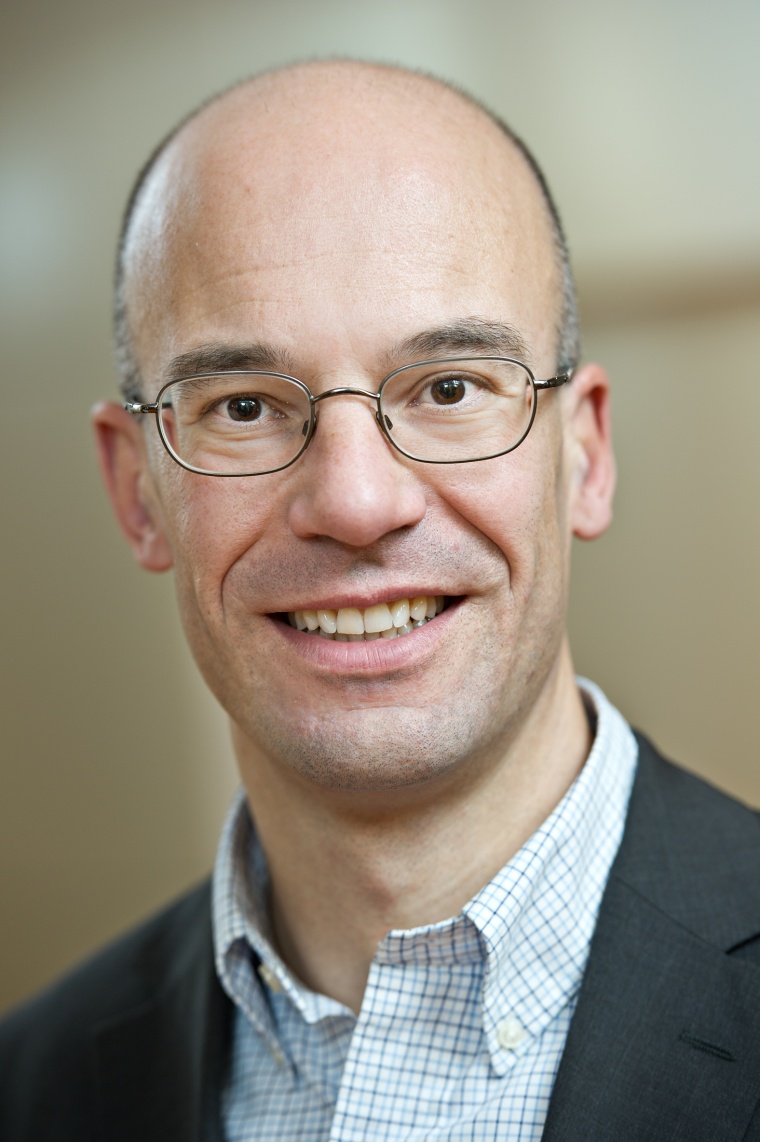 Bernd Elser, Accenture Strategy