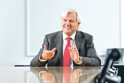 Hans Beckhoff, geschäftsführender Gesellschafter von Beckhoff Automation:...