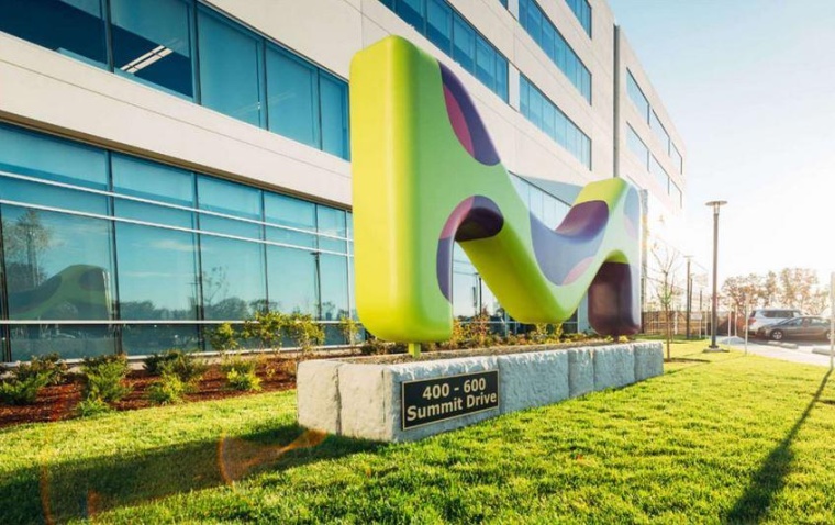 Merck Performance Materials unterstützt gemeinnützige Projekte, um...