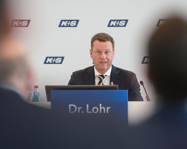 „Der Prozess zur vollständigen Veräußerung der Operativen Einheit Americas...