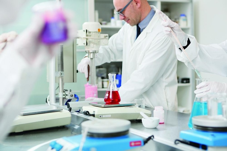 IMCD ist u.a. im Vertrieb von Spezialchemikalien für Pharmazeutika und...