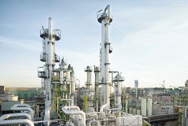 Die Carboxylsäureanlage am Standort Oberhausen. Foto: OQ Chemicals