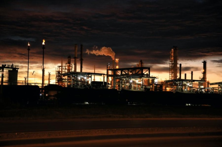 Die chemische Industrie trägt wesentlich zur industriellen CO2-Freisetzung...