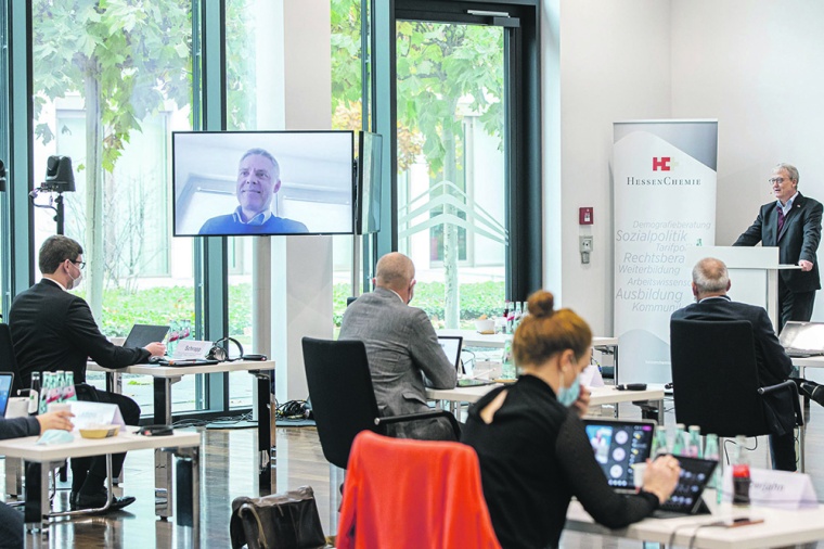 Die Kick-off des Projekt #HessenBildung.digital fand am 30. Oktober 2020 als...