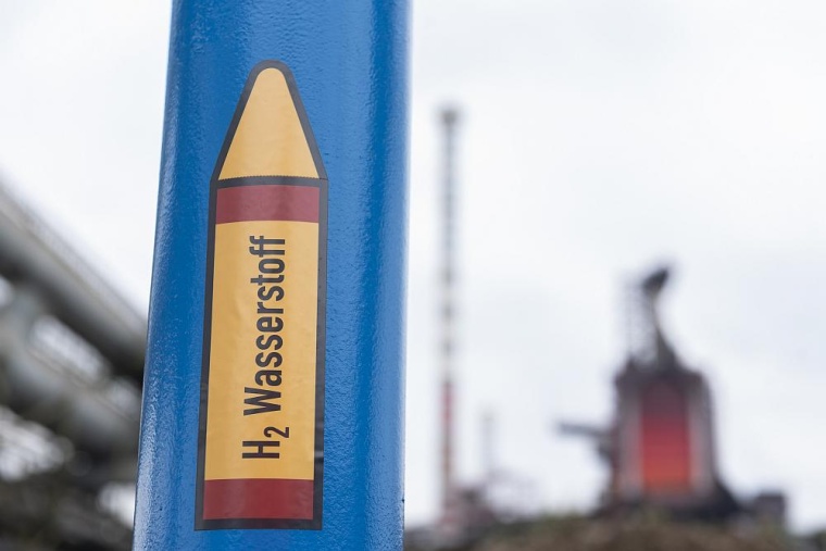 Thyssenkrupp Steel schafft durch seine Klimastrategie in den kommenden Jahren...