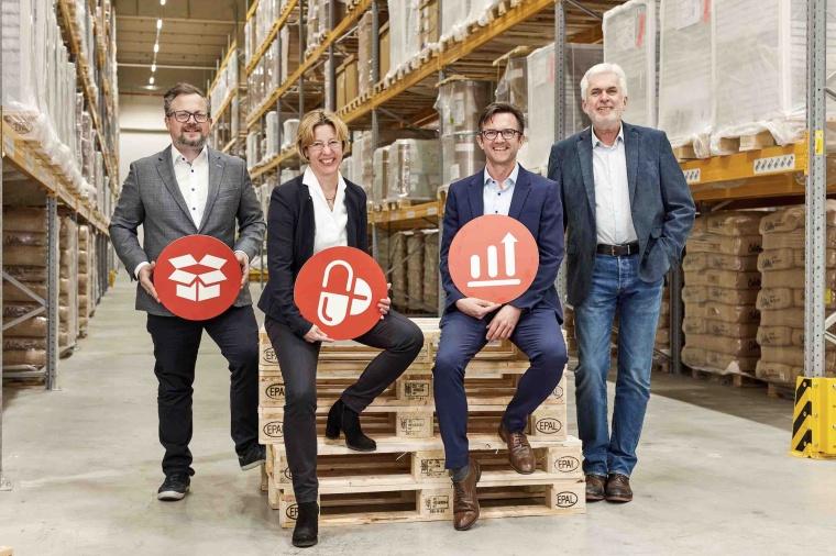 Die neue Geschäftsführung von Loxxess Pharma (v.l.n.r.): Johann Strobl...