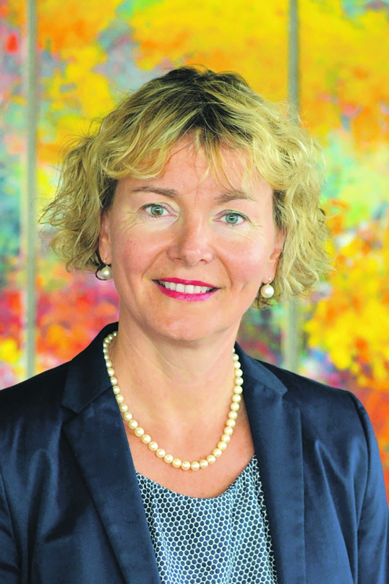 Yvonne Ziegler, Prof. für Betriebswirtschaft Schwerpunkt Intern....