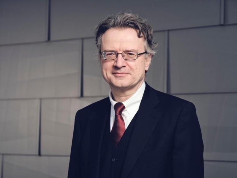 Die Otto-Roelen-Medaille wird seit 1997 in der Regel alle zwei Jahre von der...