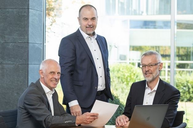Die Alzchem-Geschäftsleitung (v.l.): Klaus Englmaier, Andreas Niedermaier,...