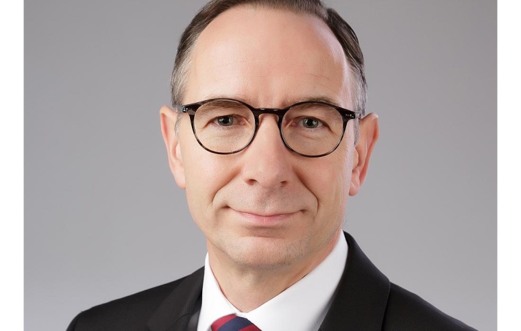 Christof Günther wurde zum Vorsitzenden der Fachvereinigung Chemieparks (FVCP)...