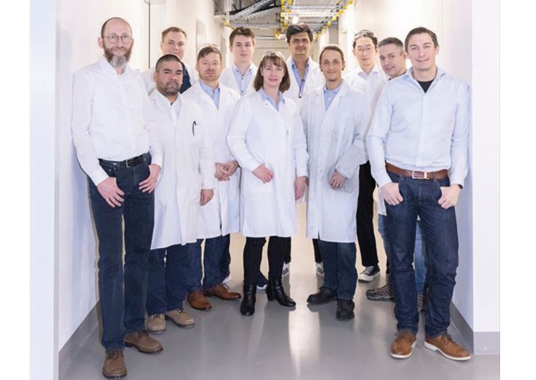 EnaDyne Team mit CEO Philipp Hahn (1.v.r.) und CTO Christian Koch (1.v.l).