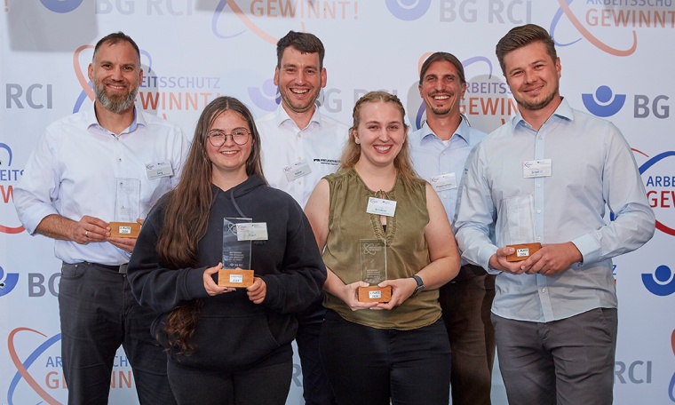 Die Preisträgerinnen und Preisträger des Wettbewerbs „Arbeitsschutz...