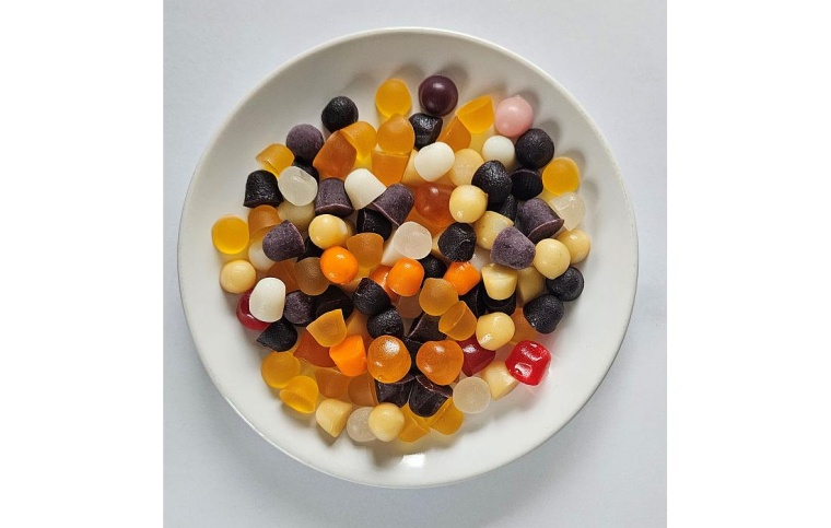 Die neue Anlage für stärkefreie Gummis am Aenova-Standort Cornu wird bis zu 1...