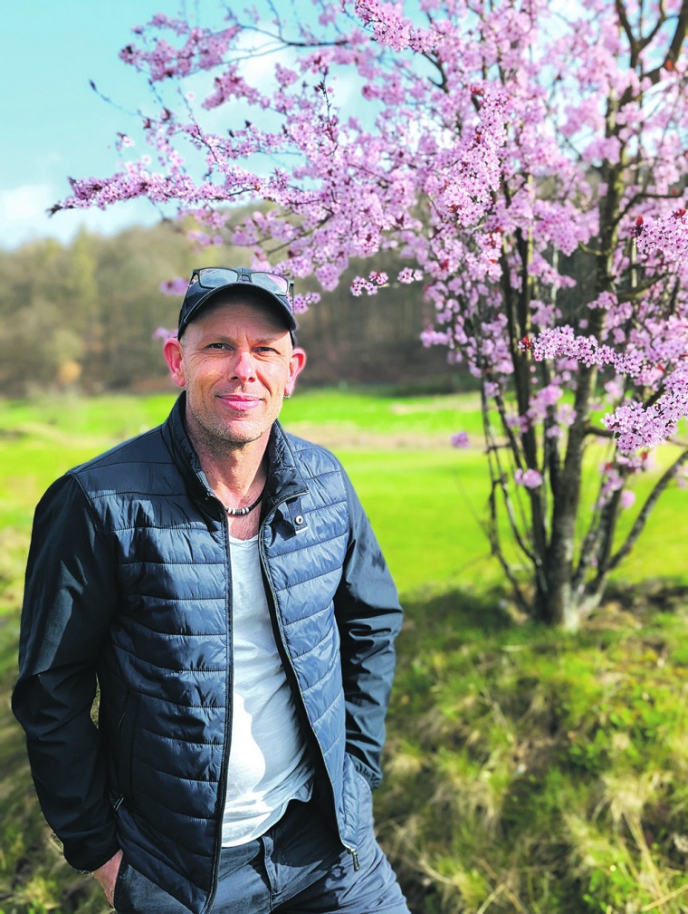 Im Jahr 2017 kam Marco Hölz-Walch zu Schuler und übernahm die Leitung für...