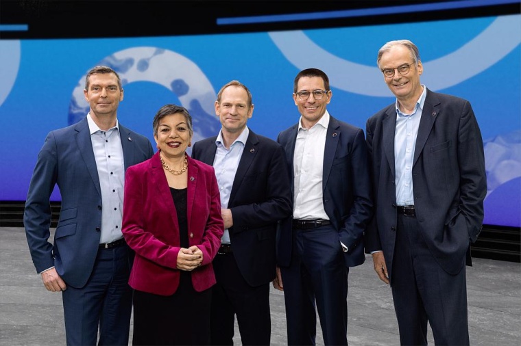 Markus Steilemann, Vorstandsvorsitzender, Sucheta Govil, Vorständin für...
