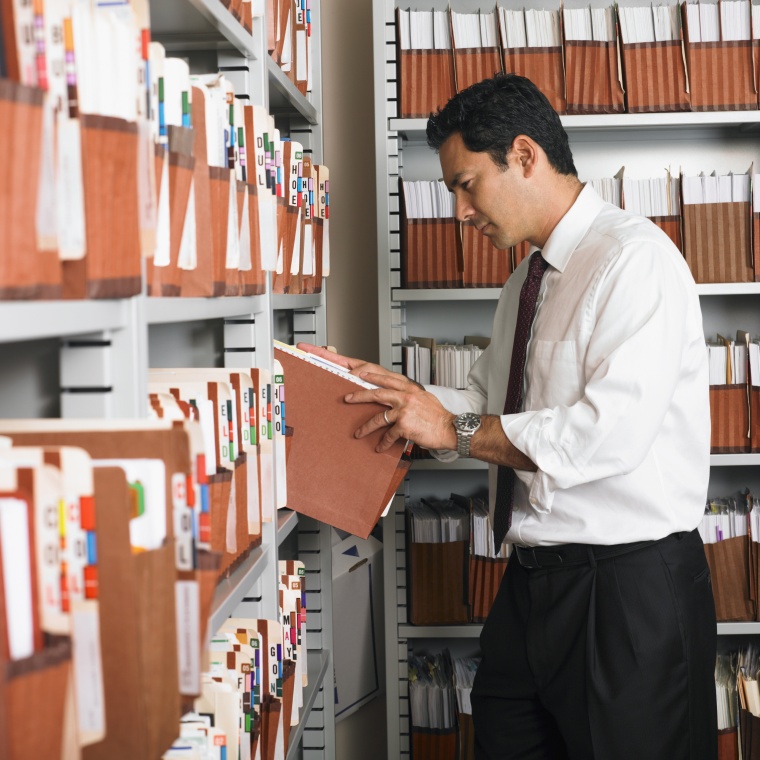 Bayer’s Roundup Lawsuits Doubled Since July (c) Blend Images/Getty Images