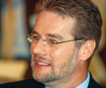 Egbert Schröer, Industry Manager Manufacturing, Process & Utilities, Microsoft...