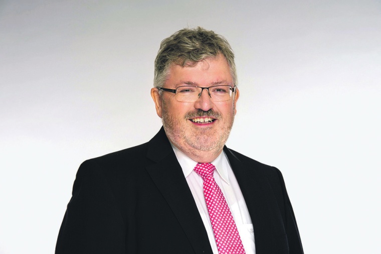 Guenther Eberhard,
Senior & Managing Partner at DistriConsult.