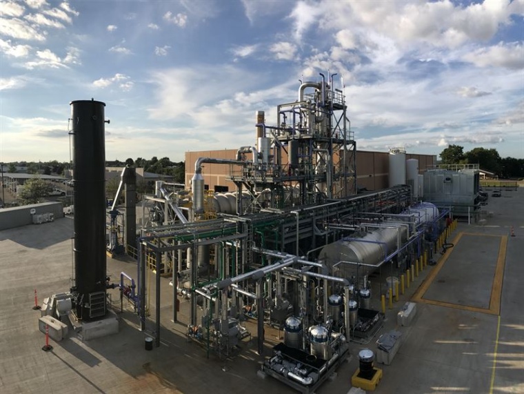 Alterra Energy’s industrial-scale waste plastics liquefaction unit in Akron,...