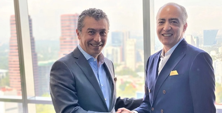 Ricardo Méndez, General Manager, PromaPlast (left) and Miguel Ruiseñor,...