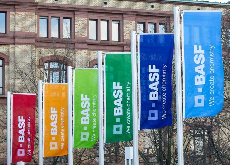 BASF mit Ergebnissteigerung bei Agricultural Solutions, Surface Technologies...